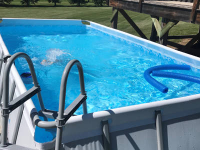 Blue Drop Water Service's offers pool and hot tub filling, as well as drinkable water